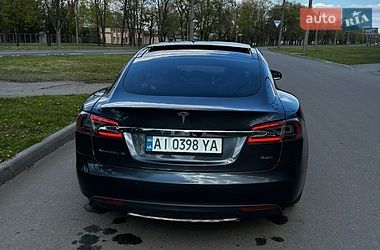 Лифтбек Tesla Model S 2016 в Харькове