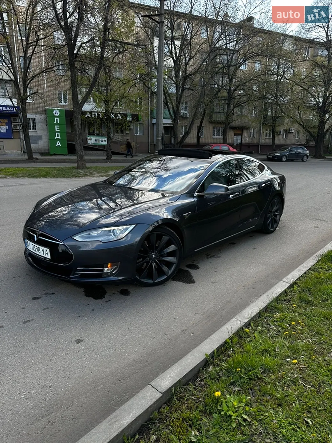 2016 Tesla Model S - мініатюра 2
