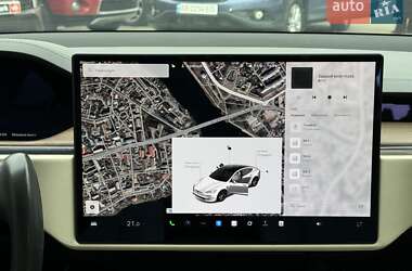 Лифтбек Tesla Model S 2022 в Виннице