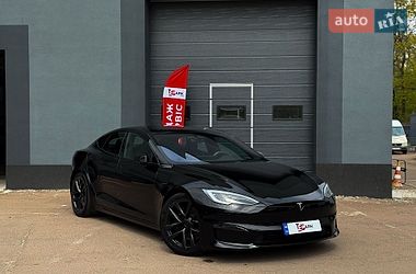 Лифтбек Tesla Model S 2022 в Киеве