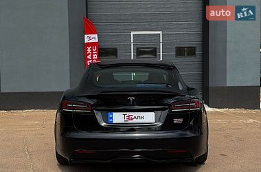 Лифтбек Tesla Model S 2022 в Киеве