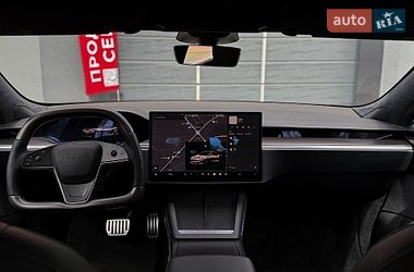 Лифтбек Tesla Model S 2022 в Киеве