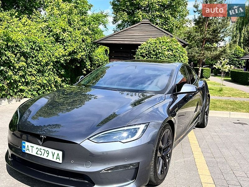 Tesla Model S 2022