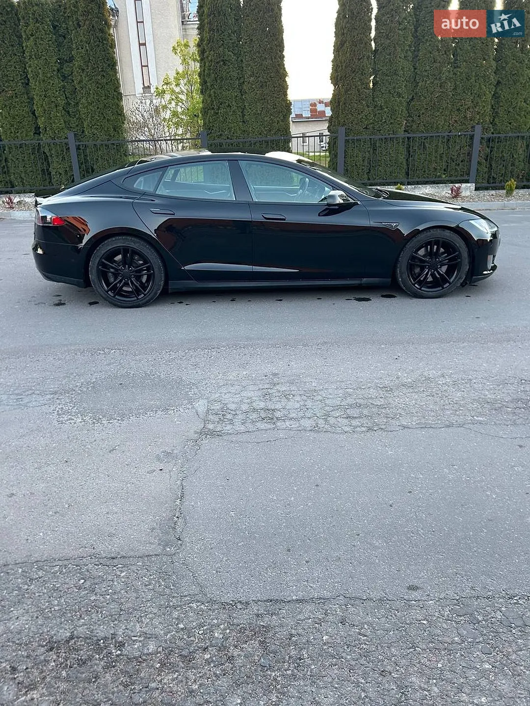 2015 Tesla Model S - мініатюра 4
