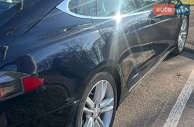 Лифтбек Tesla Model S 2013 в Одессе