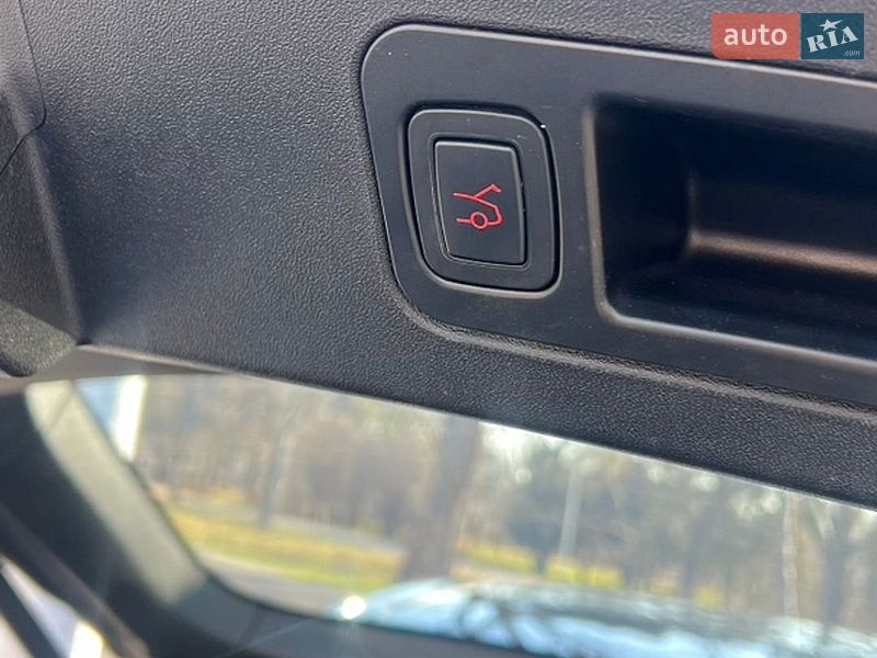 Лифтбек Tesla Model S 2013 в Одессе