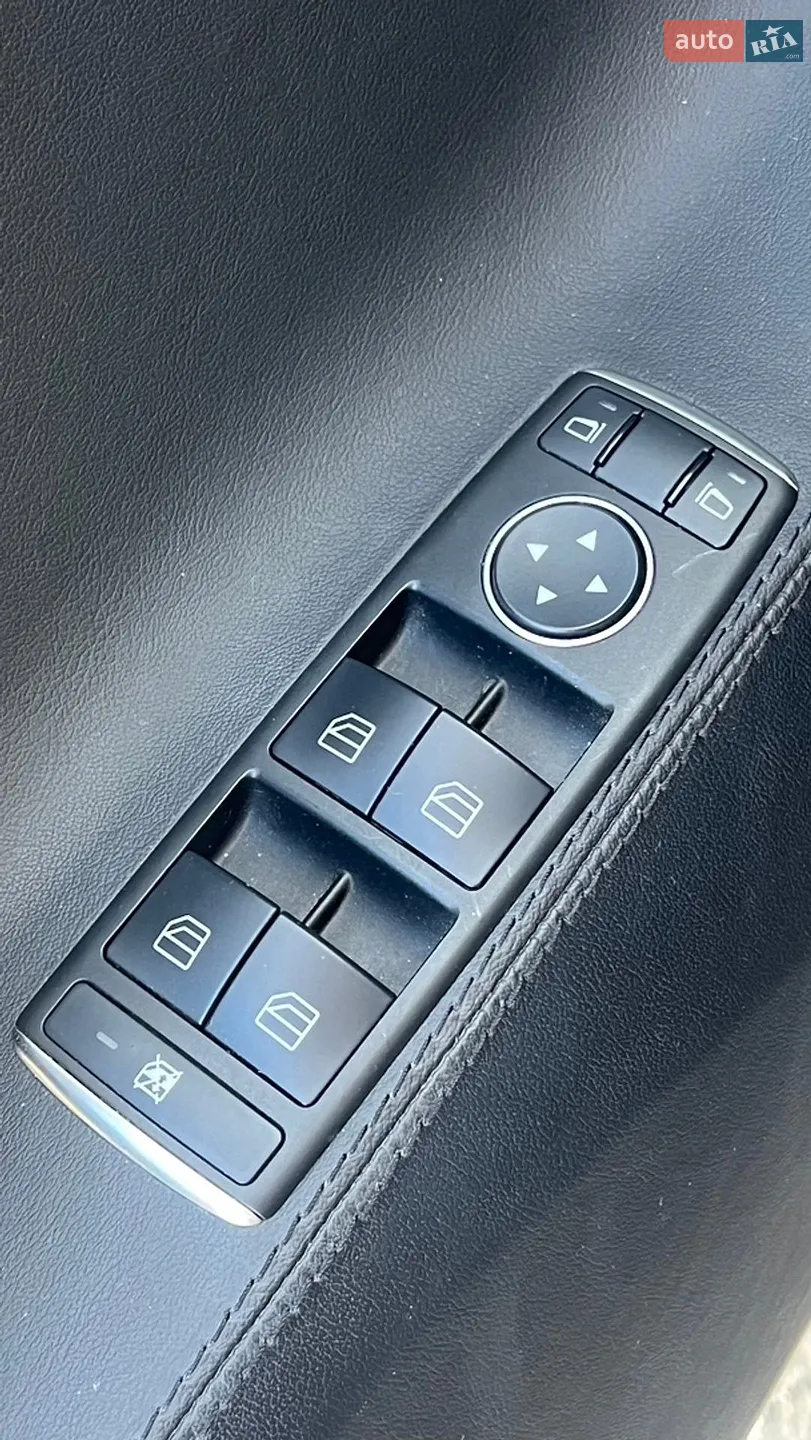 2013 Tesla Model S - мініатюра 22