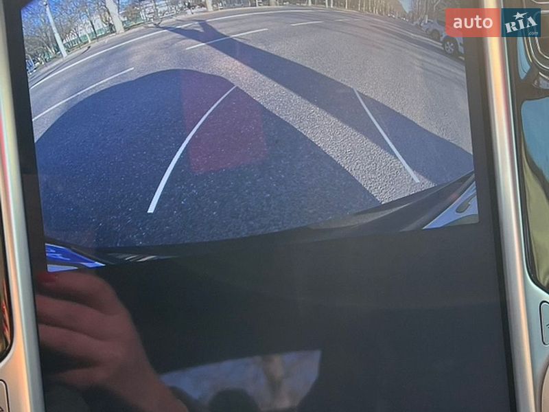 Ліфтбек Tesla Model S 2013 в Одесі