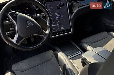 Ліфтбек Tesla Model S 2018 в Чернівцях