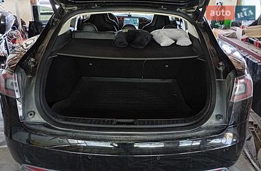 Ліфтбек Tesla Model S 2013 в Кам'янець-Подільському