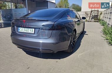Лифтбек Tesla Model S 2014 в Черкассах