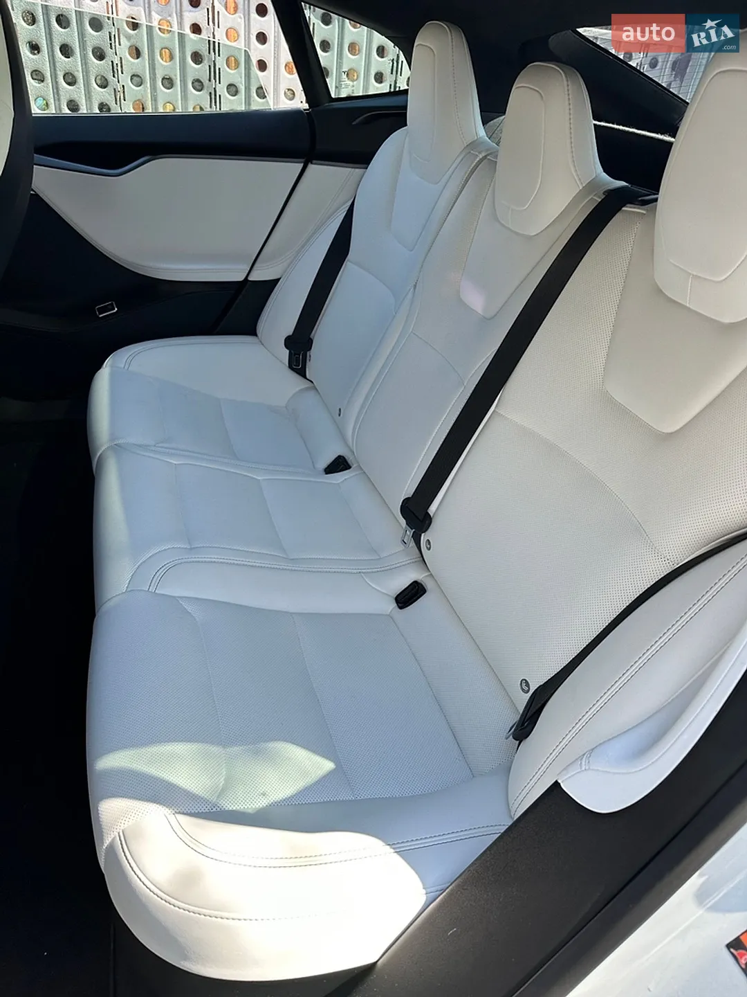 2018 Tesla Model S - мініатюра 3