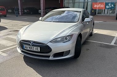 Лифтбек Tesla Model S 2013 в Киеве