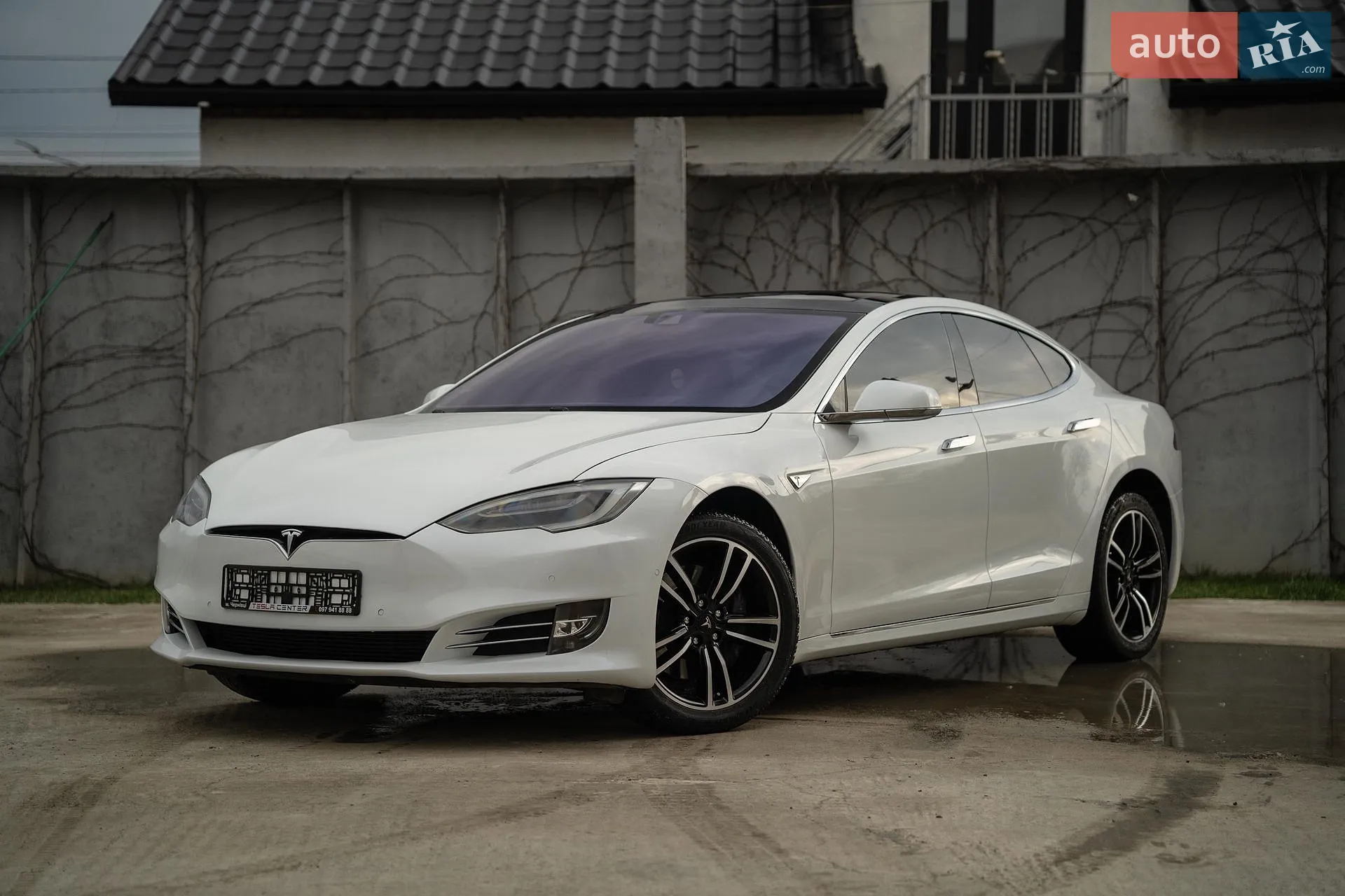 2016 Tesla Model S - мініатюра 4