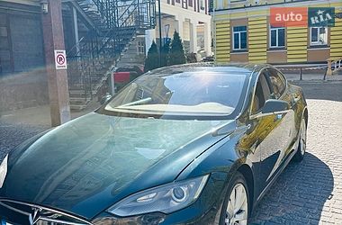 Ліфтбек Tesla Model S 2012 в Києві
