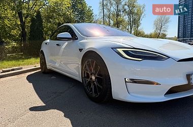 Лифтбек Tesla Model S 2021 в Киеве