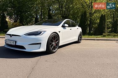Лифтбек Tesla Model S 2021 в Киеве