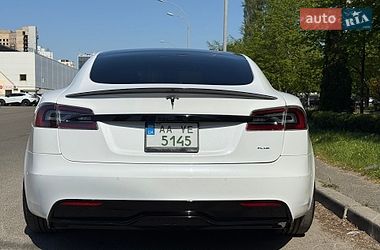 Лифтбек Tesla Model S 2021 в Киеве фото 12 Лифтбек Tesla Model S 2021 в Киеве
