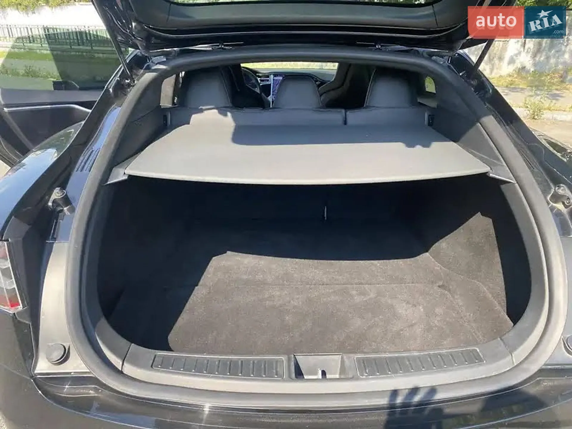 2016 Tesla Model S - мініатюра 20