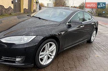Лифтбек Tesla Model S 2013 в Кременчуге