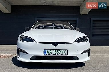 Лифтбек Tesla Model S 2021 в Киеве