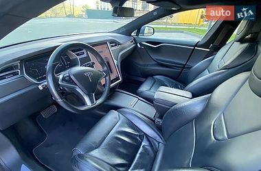 Лифтбек Tesla Model S 2017 в Киеве