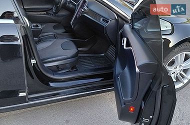 Лифтбек Tesla Model S 2013 в Киеве
