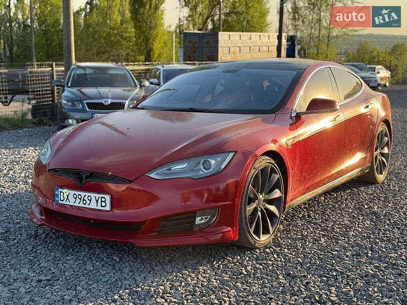 Лифтбек Tesla Model S 2013 в Хмельницком