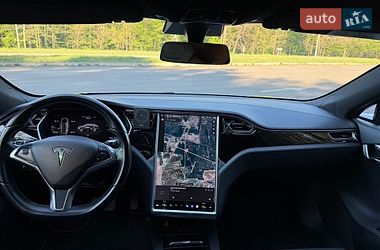 Лифтбек Tesla Model S 2018 в Клевани
