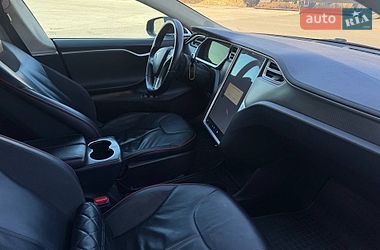 Ліфтбек Tesla Model S 2013 в Вінниці