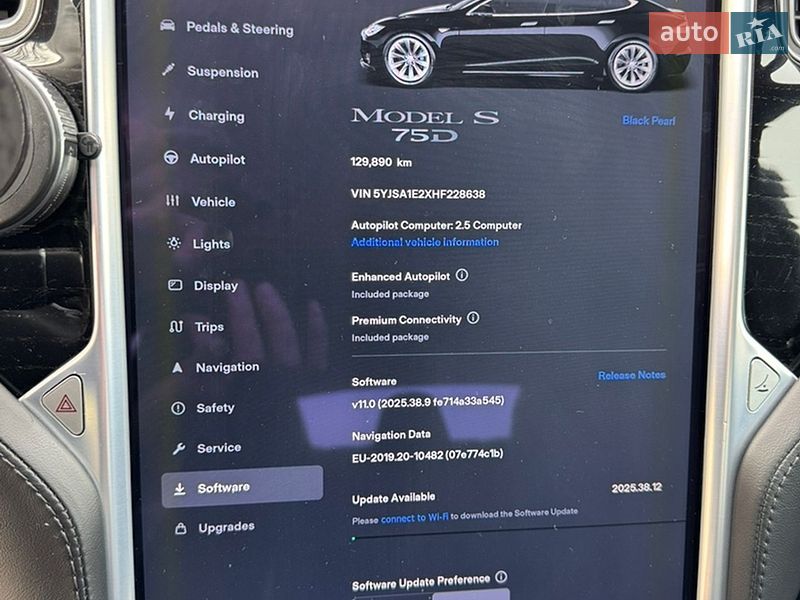 Лифтбек Tesla Model S 2017 в Киеве