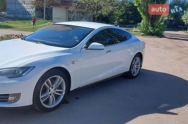 Лифтбек Tesla Model S 2013 в Харькове