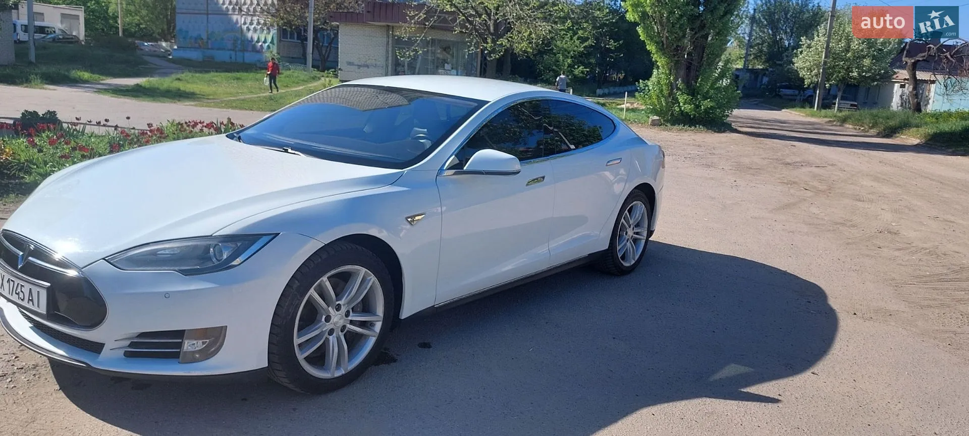 2013 Tesla Model S - мініатюра 12