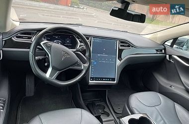 Ліфтбек Tesla Model S 2014 в Києві