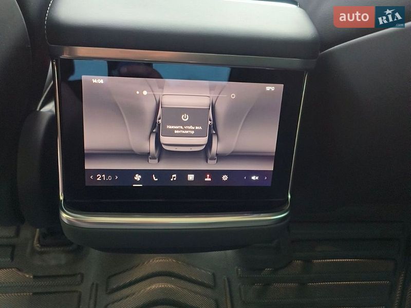 Лифтбек Tesla Model S 2021 в Львове