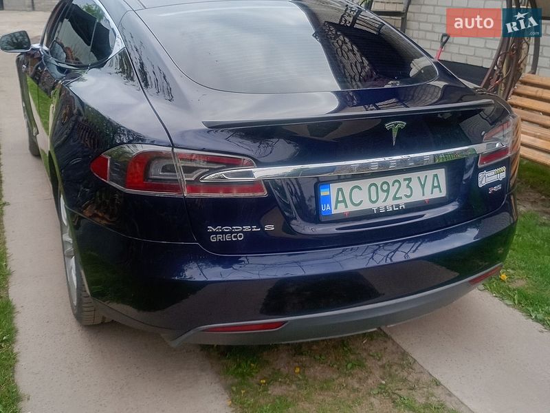 Лифтбек Tesla Model S 2013 в Нововолынске фото 5 Лифтбек Tesla Model S 2013 в Нововолынске