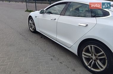 Лифтбек Tesla Model S 2014 в Житомире