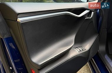 Лифтбек Tesla Model S 2015 в Днепре