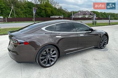 Ліфтбек Tesla Model S 2013 в Чорткові