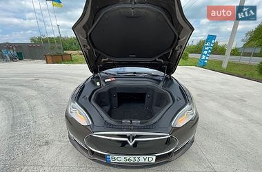Ліфтбек Tesla Model S 2013 в Чорткові