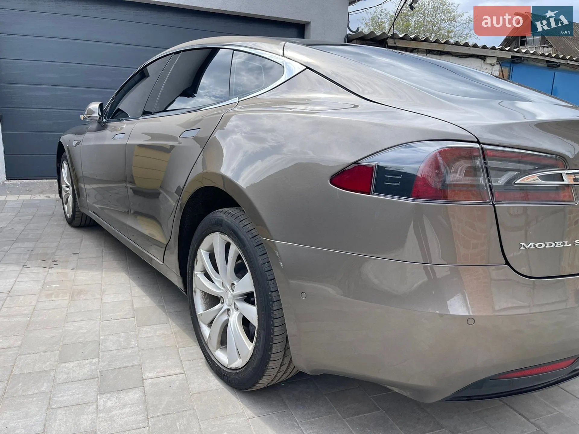 2016 Tesla Model S - мініатюра 26