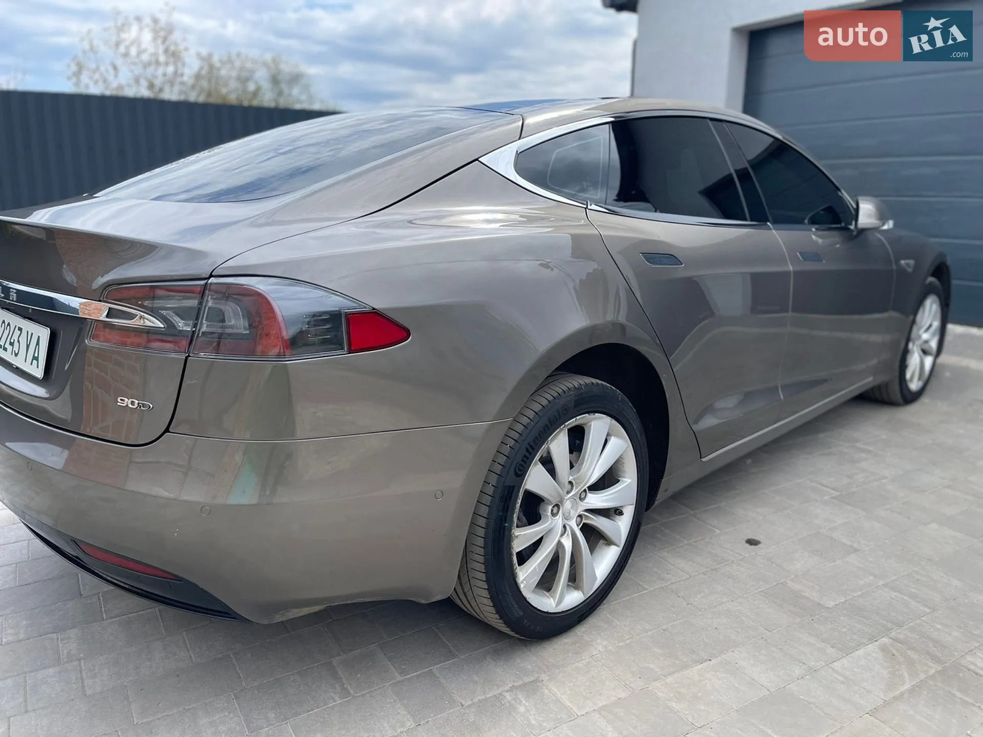 2016 Tesla Model S - мініатюра 27