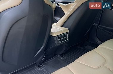 Лифтбек Tesla Model S 2016 в Полтаве фото 61 Лифтбек Tesla Model S 2016 в Полтаве