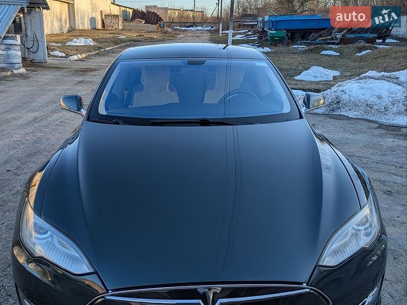 Лифтбек Tesla Model S 2013 в Тернополе фото 8 Лифтбек Tesla Model S 2013 в Тернополе