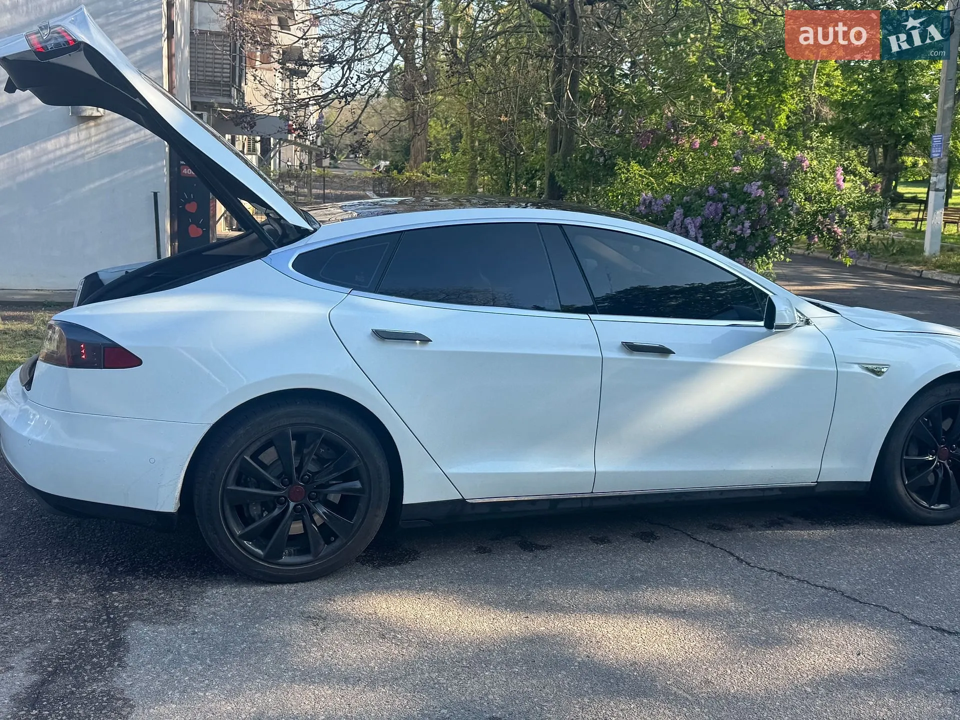 2014 Tesla Model S - мініатюра 6