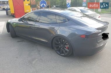 Ліфтбек Tesla Model S 2014 в Харкові