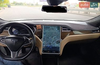 Ліфтбек Tesla Model S 2014 в Одесі