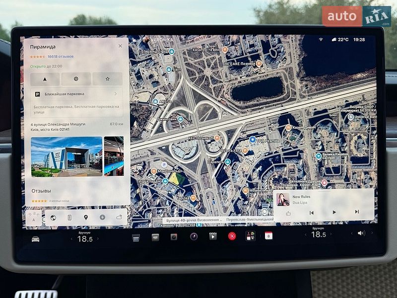 Лифтбек Tesla Model S 2021 в Киеве