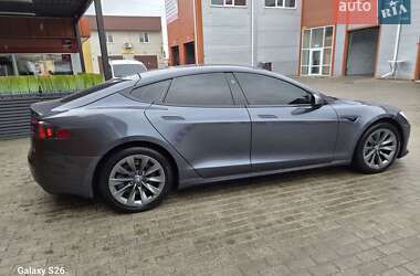 Лифтбек Tesla Model S 2019 в Сумах