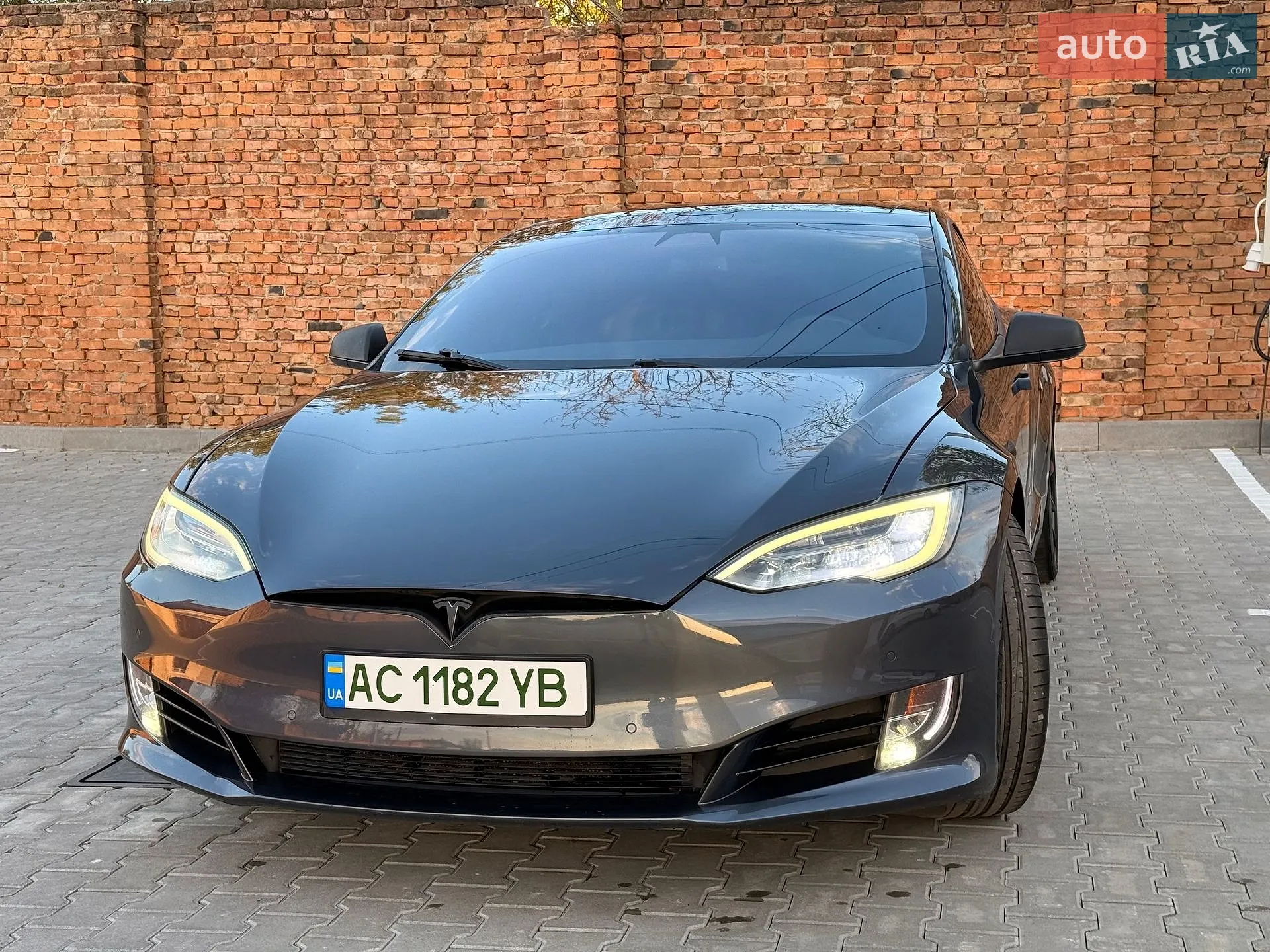 2017 Tesla Model S - мініатюра 10